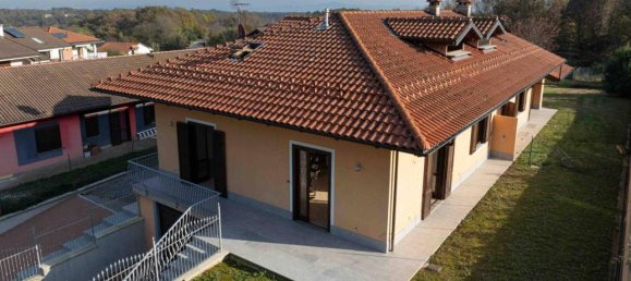 Вилла с 5 комнатами в Ла Касса, Италия № 67743 18