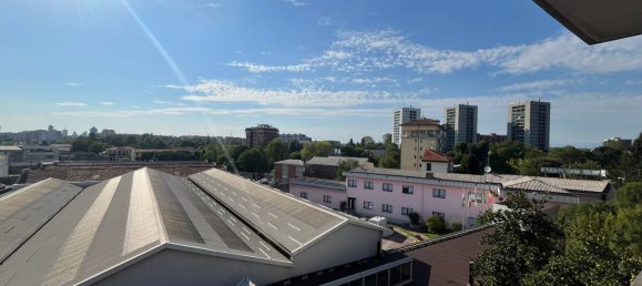 1 chambre Appartement à Milan, Italy No. 332791 3