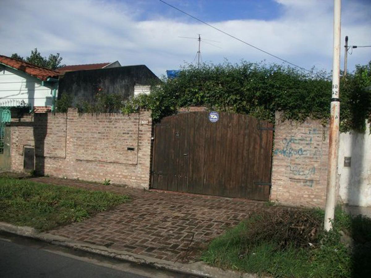 2 bedrooms House in Bermudez, Argentina No. 6345