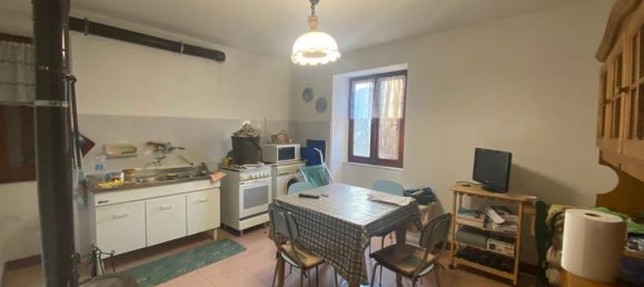9-Zimmer Haus in Urbe, Italy, Nr. 125438 2