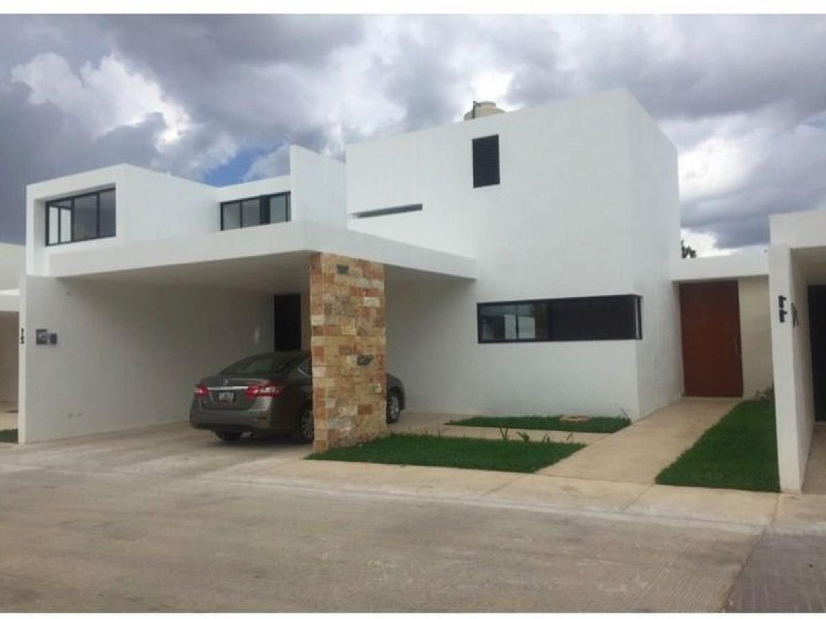 3 bedrooms House in Merida, Mexico No. 69669