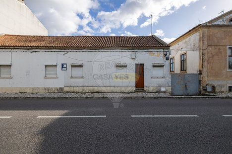 Casa de 4 dormitorios en Abrantes, Portugal No. 176804