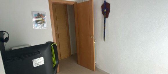 4 bedrooms Apartment in Mostoles, Spain No. 186988 7