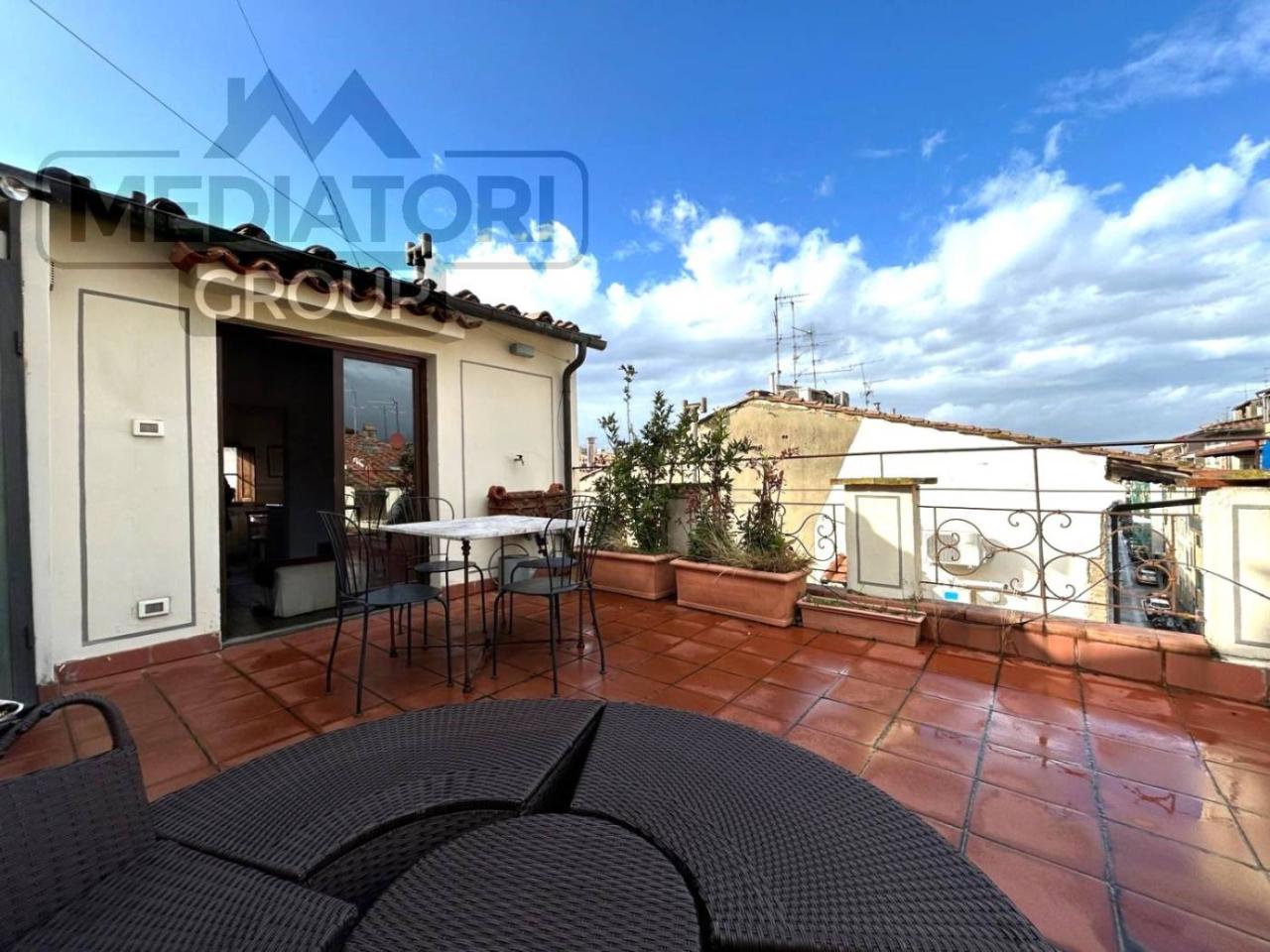 3 rooms Penthouse in Florence, Italy No. 31910