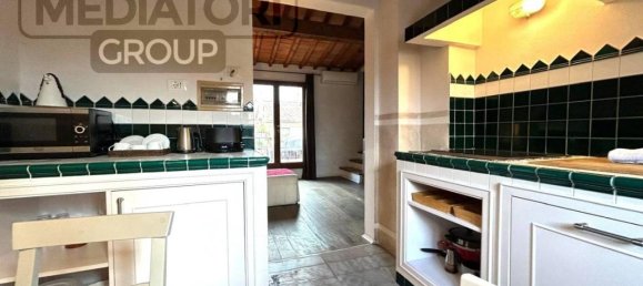 3 rooms Penthouse in Florence, Italy No. 31910 18