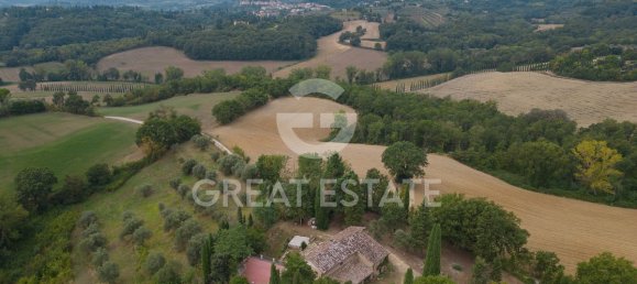 2 Schlafzimmer Haus in Cetona, Italy, Nr. 77285 9