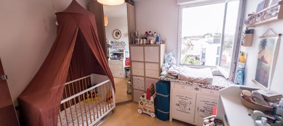 2 Schlafzimmer Wohnung in Bezons, France, Nr. 164108 4