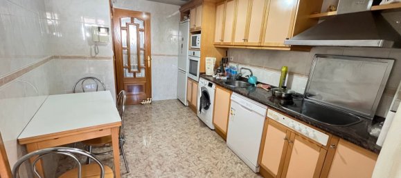 4 chambres Maison à Zaragoza, Spain No. 164420 15