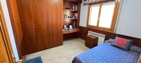 4 chambres Maison à Zaragoza, Spain No. 164420 27