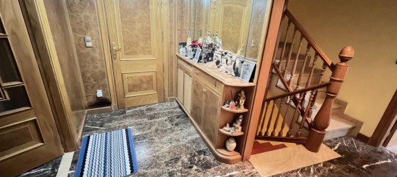 4 chambres Maison à Zaragoza, Spain No. 164420 11