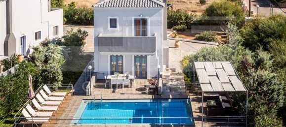 4 غرف نوم فيلا في Chania, Greece رقم 309 29