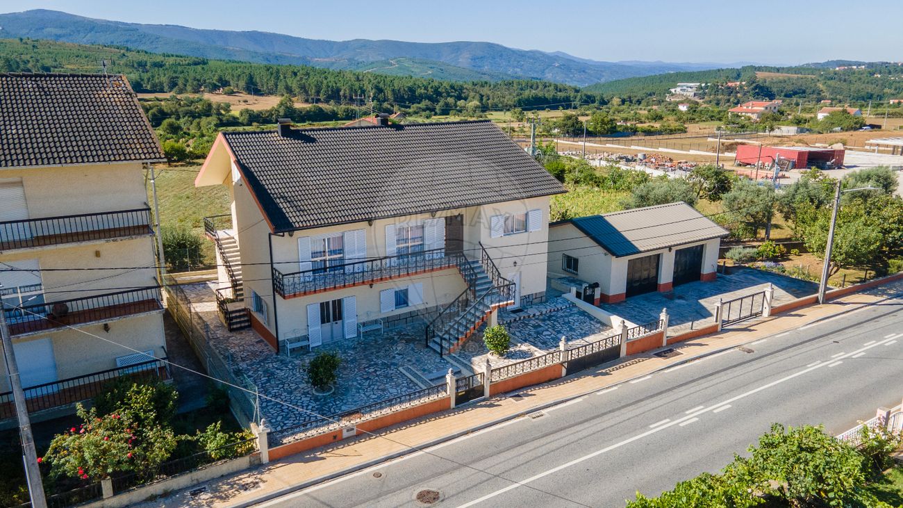 3 Schlafzimmer Haus in Seia, Portugal, Nr. 19999