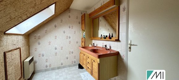 Дом с 4 спальнями в Ле Эссар-ле-Руа, Франция № 325455 14