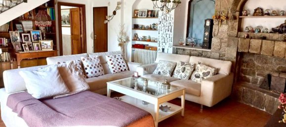 4 rooms Villa in Benevento, Italy No. 70792 6