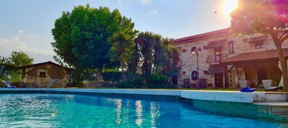 4 rooms Villa in Benevento, Italy No. 70792 2