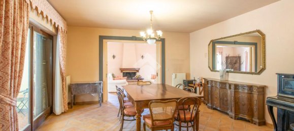 7 غرف نوم فيلا في Rieti, Italy رقم 263334 22