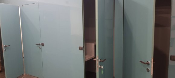 10-Zimmer Gewerbliche Immobilie in Milan, Italy, Nr. 248545 3