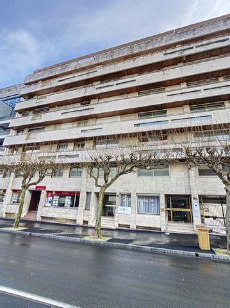 3 bedrooms Apartment in Saint-Brieuc, France No. 16706