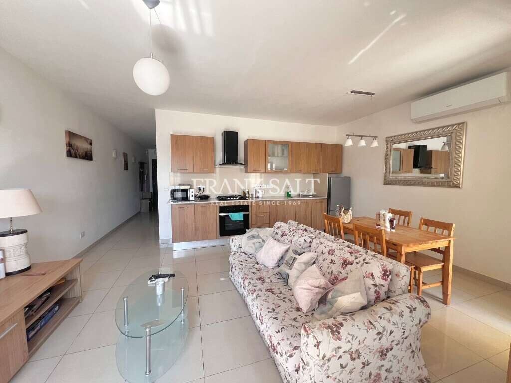 1 bedroom Penthouse in Sliema, Malta No. 11396