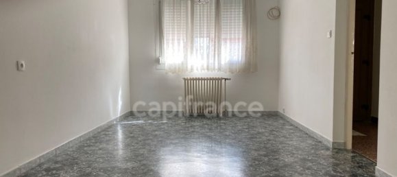 2 bedrooms House in Lens, France No. 251013 5