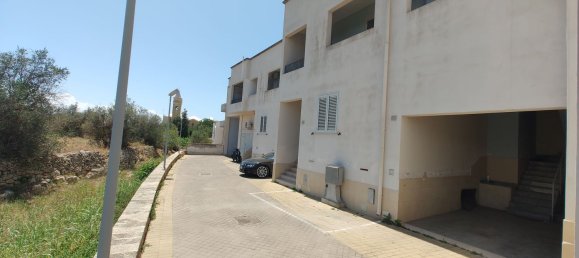 3-Zimmer Wohnung in Sannicola, Italy, Nr. 279538 2