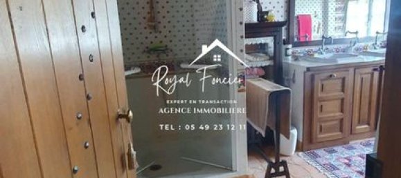 Дом с 6 спальнями в Азе-ле-Феррон, Франция № 89723 20