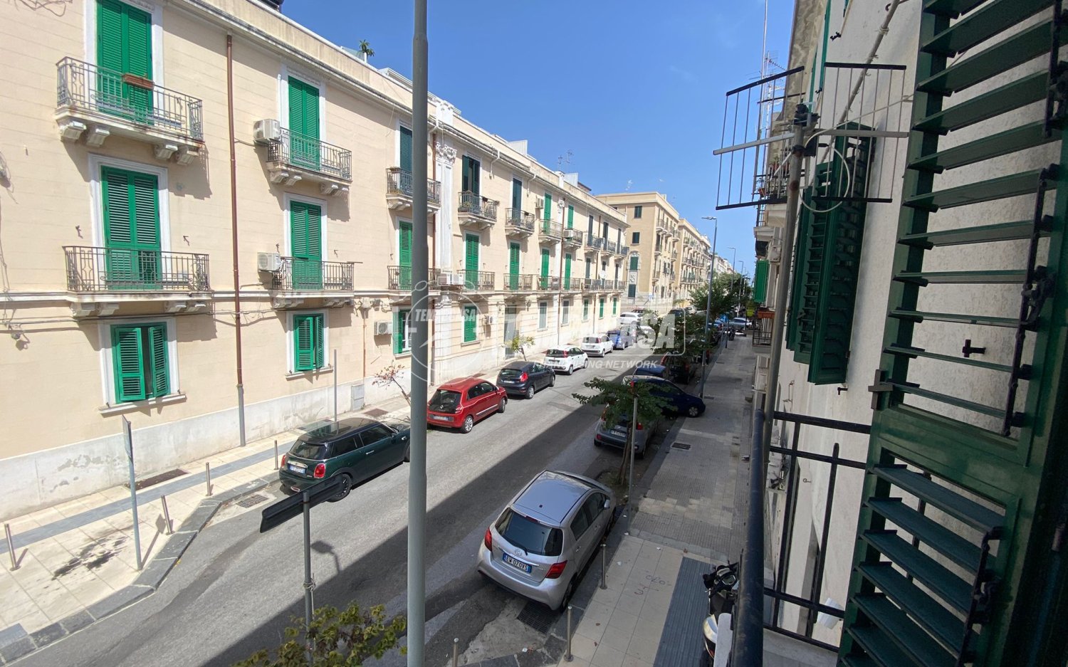 Квартира с 1 спальней в Мессина, Италия № 392965