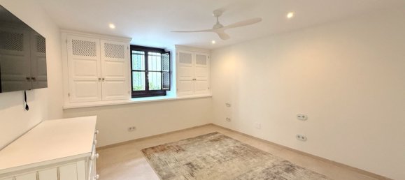 4 Schlafzimmer Villa in Marbella, Spain, Nr. 134006 30