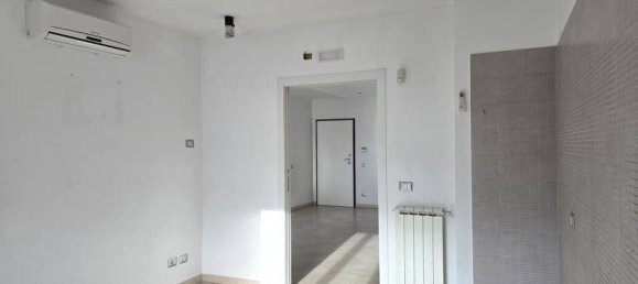 2 bedrooms Apartment in Adelfia, Italy No. 335648 2