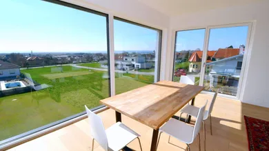 7 rooms Villa in Bruck an der Leitha, Austria No. 147122