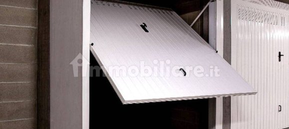  مرآب في Lissone, Italy 16متر مربع رقم 356069 2