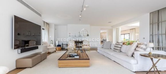 5 bedrooms Penthouse in Lisbon, Portugal No. 202740 8