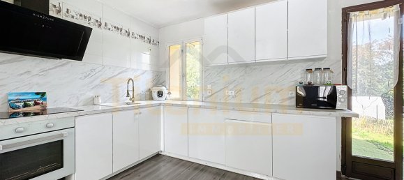 3 bedrooms House in Le Vauroux, France No. 240621 7