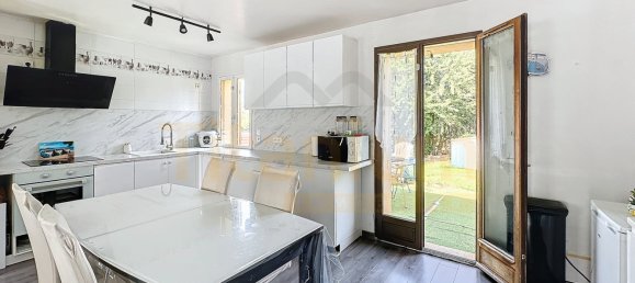 3 bedrooms House in Le Vauroux, France No. 240621 6