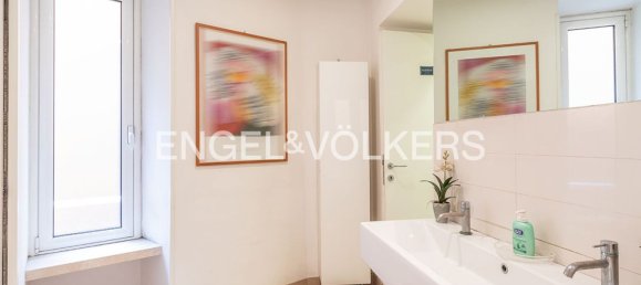 310m² Office in Rome, Italy No. 109151 12