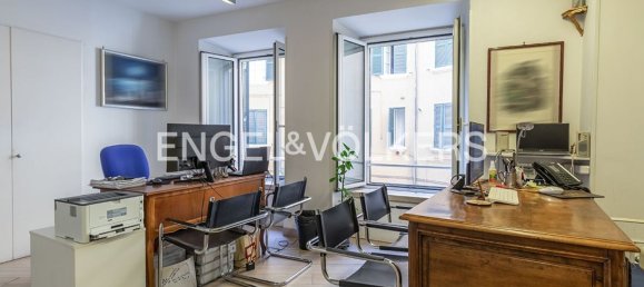 310m² Office in Rome, Italy No. 109151 8