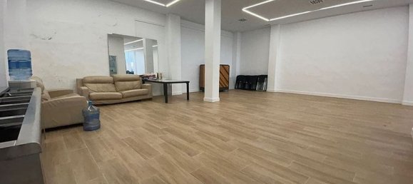 Коммерческая недвижимость с 3 спальнями в Алаурин-де-ла-Торре, Испания № 180171 19