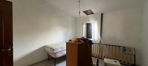 Casa de 2 dormitorios en Sora, Italy No. 55693 12