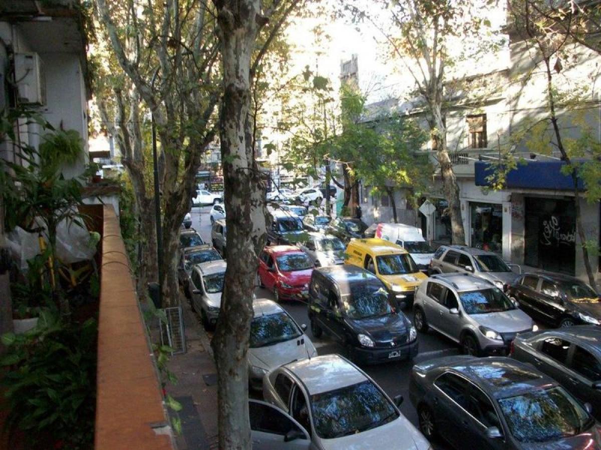 4 bedrooms House in Buenos Aires, Argentina No. 76770