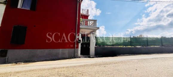 5 bedrooms House in Valdilana, Italy No. 375822 24