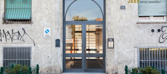 3 rooms Apartment in Milan, Italy No. 272429 30