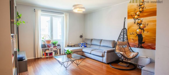 3 rooms Apartment in Milan, Italy No. 272429 6