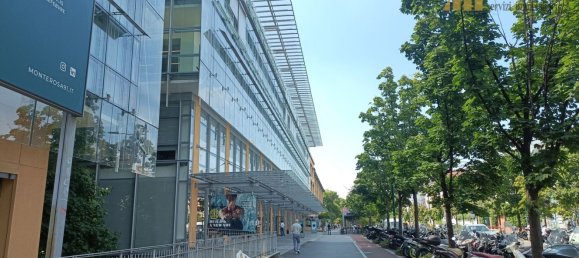 3 rooms Apartment in Milan, Italy No. 272429 34