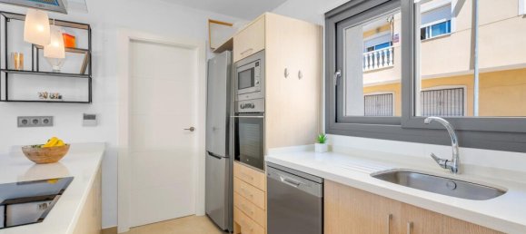 Moradia em banda T3 em Alicante, Spain N.º 276339 19