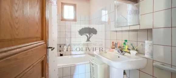 2 bedrooms House in Saint-Saturnin-les-Apt, France No. 324396 6