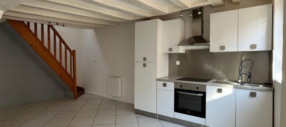 Casa de 3 dormitorios en Brou, France No. 99308 2