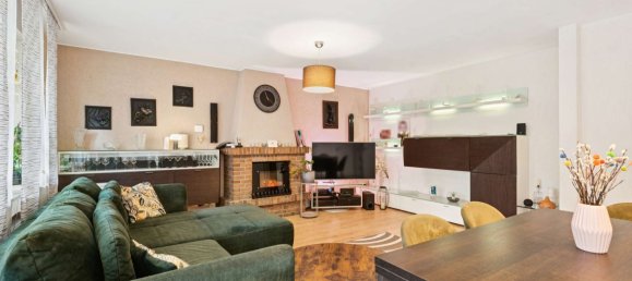 Apartamento de 3 dormitorios en Dusseldorf, Germany No. 330020 10