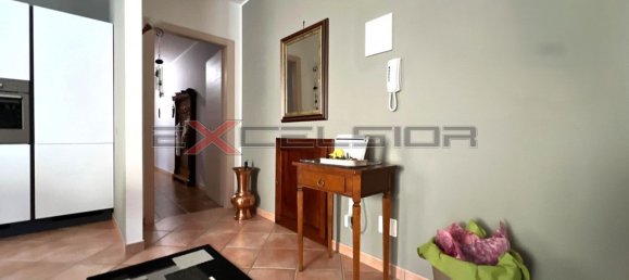 3 bedrooms Apartment in Cona, Italy No. 353668 5