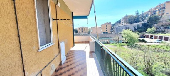 2 rooms Apartment in Pietra Ligure, Italy No. 38504 4