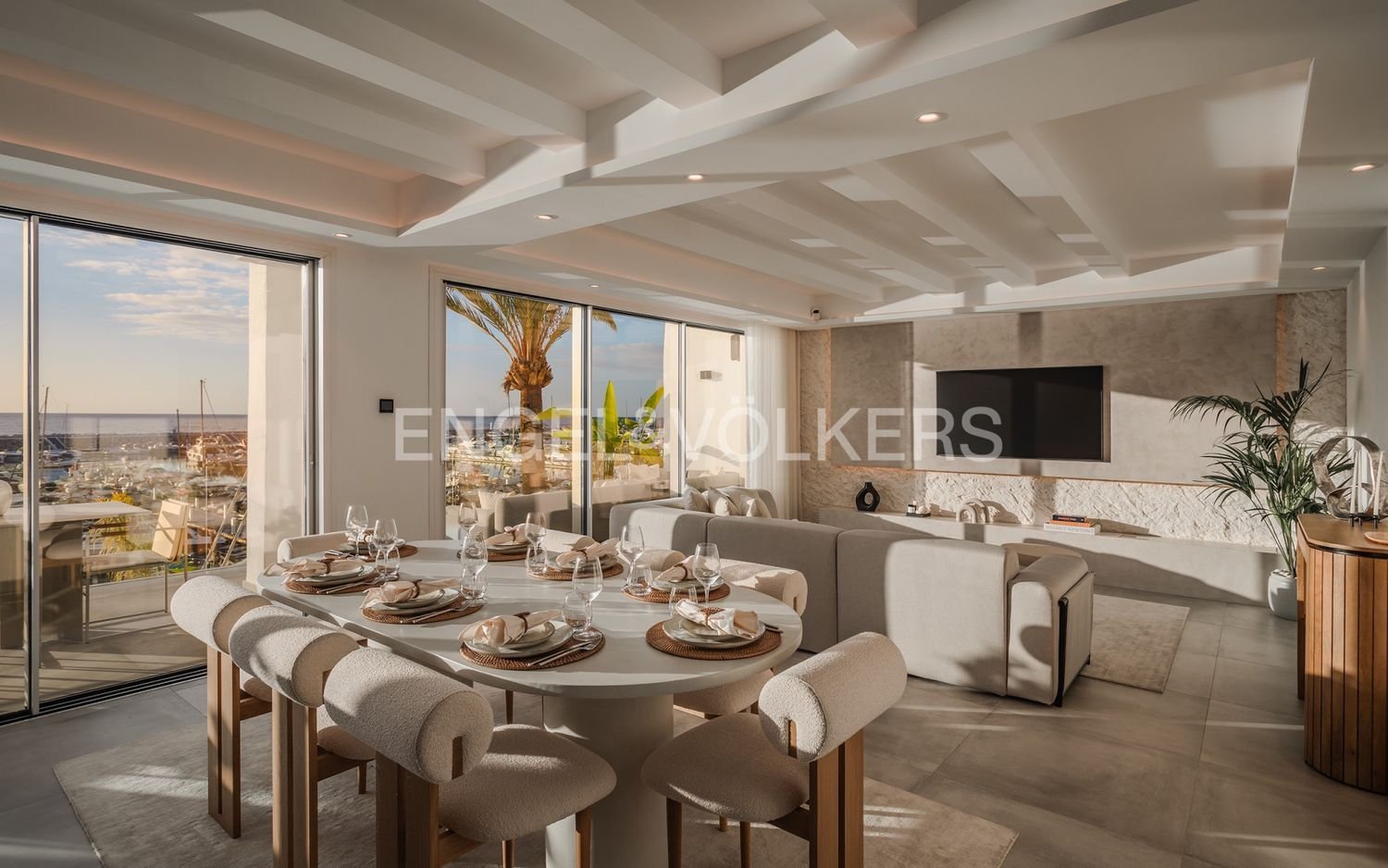 4 bedrooms Penthouse in Marbella, Spain No. 46446